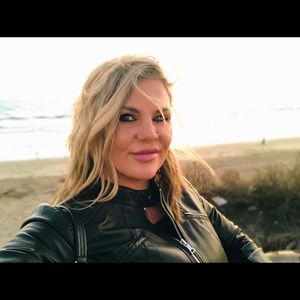 Meet your Posher, Misti